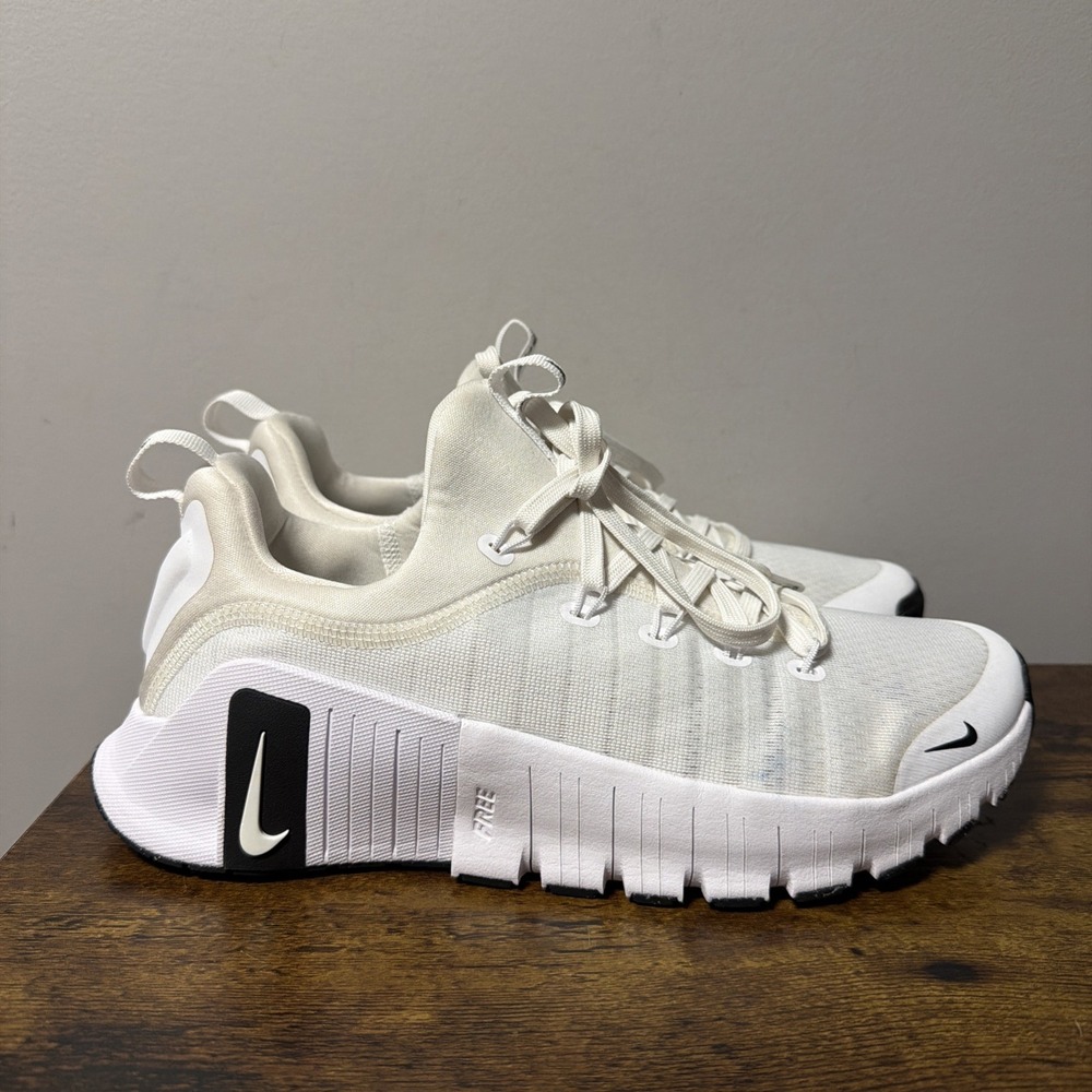 Nike Free Metcon 6 Men's Sz 10.5 White/Black Training Shoes Sneakers FJ7127-101